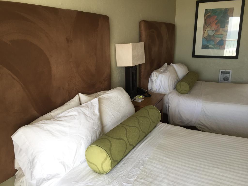 Surfer Beach Hotel San Diego Luaran gambar