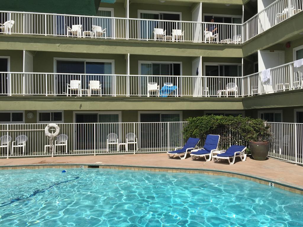 Surfer Beach Hotel San Diego Luaran gambar